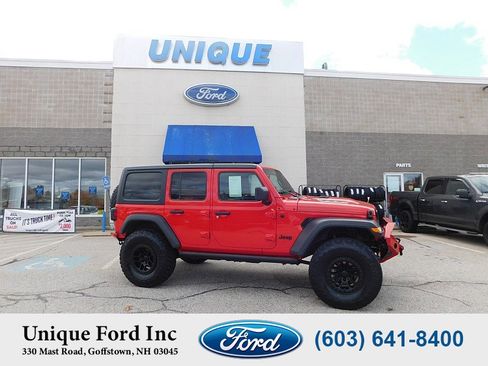 Used 2021 Jeep Wrangler Unlimited Sport image 1