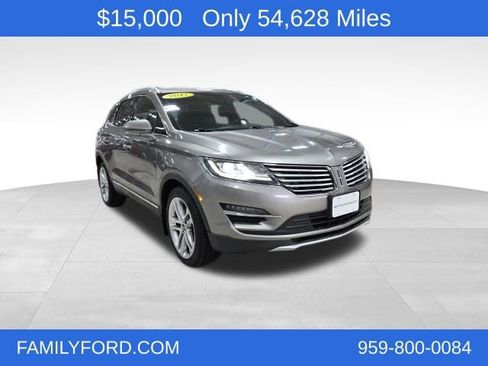 Used 2017 Lincoln MKC Reserve w/ Canadian Touring Package image 1