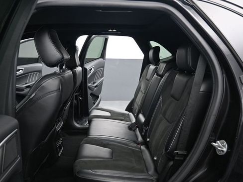 Used 2022 Ford Edge ST w/ Equipment Group 401A AWD/4WD image 11