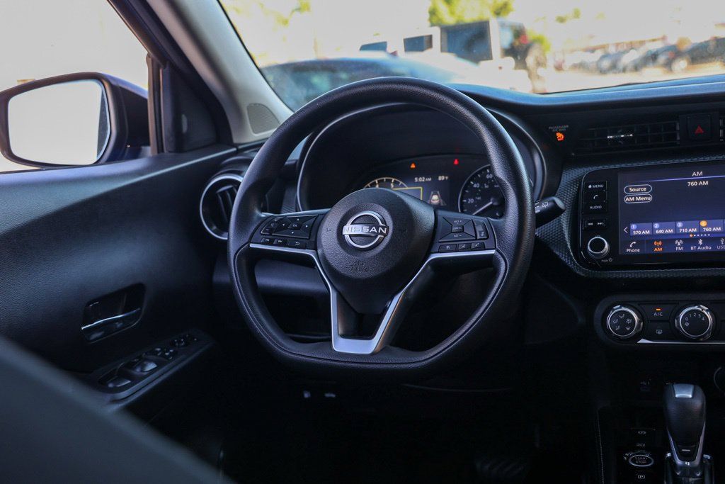 Used 2023 Nissan Kicks SV FWD image 24