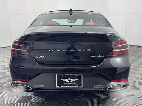 Used 2023 Genesis G70 3.3T w/ Sport Advanced Package image 9