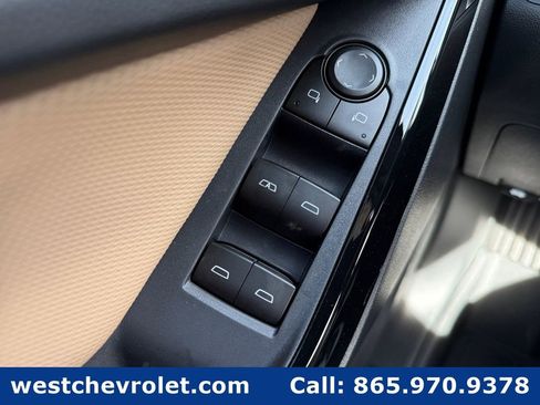 New 2026 Chevrolet Equinox ACTIV w/ LPO, Floor Liner Package AWD/4WD image 27