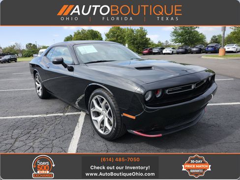 Used 2015 Dodge Challenger SXT Plus RWD image 1