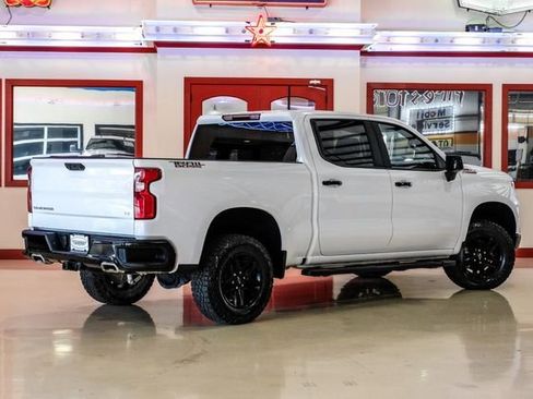 Used 2024 Chevrolet Silverado 1500 LT Trail Boss w/ Protection Package image 3