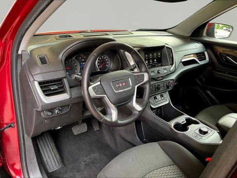 Used 2021 GMC Terrain SLE w/ Driver Convenience Package FWD image 16
