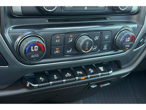 Used 2015 Chevrolet Silverado 2500 LTZ AWD/4WD image 21