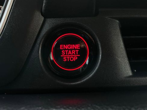 Certified 2025 Honda Pilot EX-L image 22