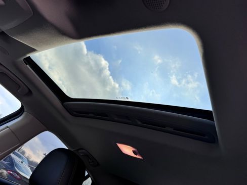 Used 2013 Buick Encore Premium image 11