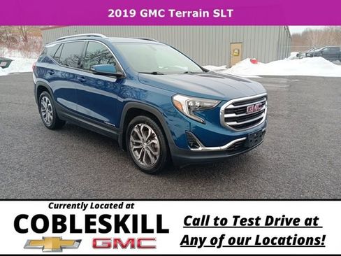 Used 2019 GMC Terrain SLT w/ Preferred Package image 1