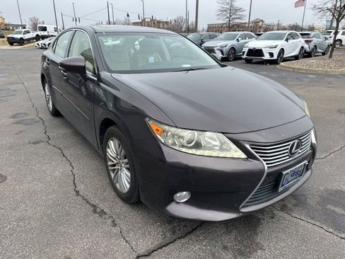 Used 2013 Lexus ES 350 w/ Luxury Pkg image 1
