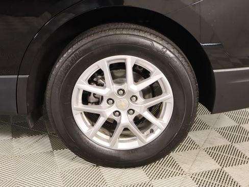 Used 2023 Chevrolet Equinox LT image 18