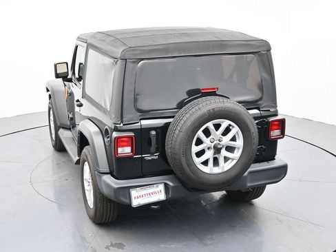 Used 2023 Jeep Wrangler Sport S image 23