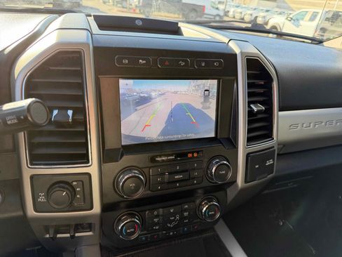 Used 2020 Ford F350 Lariat w/ Lariat Ultimate Package image 23