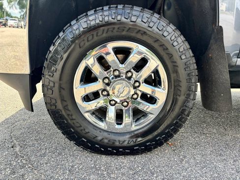 Used 2016 Chevrolet Silverado 2500 LTZ w/ Duramax Plus Package AWD/4WD image 14