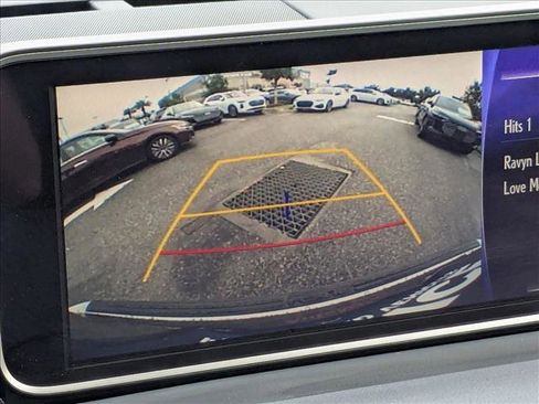 Used 2018 Lexus RX 450h AWD image 12