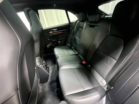 New 2025 Porsche Macan 4 Electric image 25