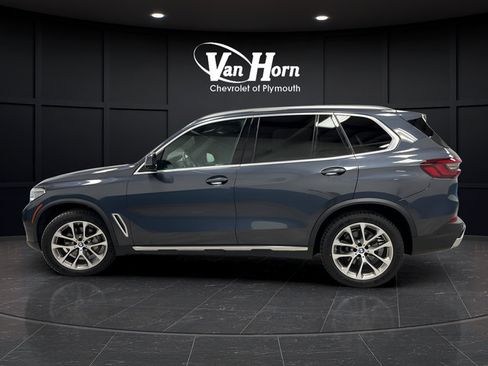 Used 2021 BMW X5 xDrive40i w/ Executive Package AWD/4WD image 4
