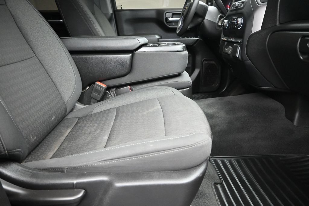 Used 2024 Chevrolet Silverado 1500 Custom AWD/4WD image 25