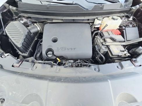 Certified 2023 Chevrolet Traverse LT w/ LT Premium Package image 17