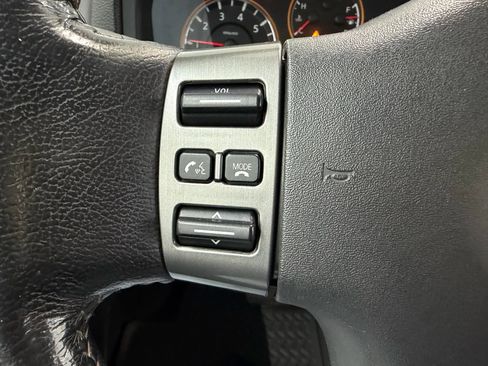 Used 2012 Nissan Armada Platinum image 18