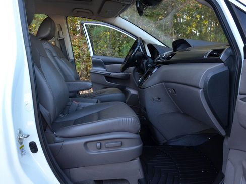 Used 2014 Honda Odyssey EX-L image 11