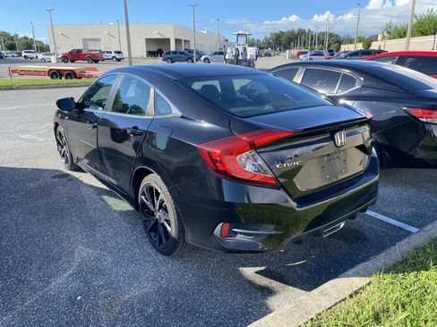 Used 2021 Honda Civic Sport image 10