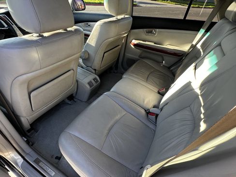 Used 2004 Lexus RX 330 AWD image 25