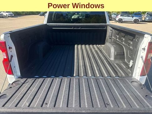 Used 2024 Chevrolet Silverado 1500 Custom image 12