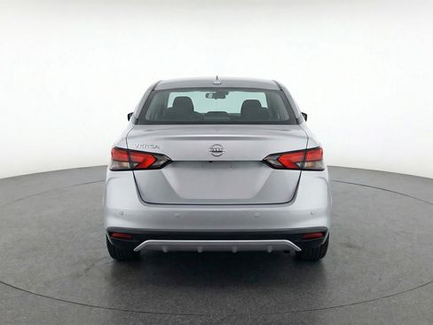 Used 2025 Nissan Versa SV image 7