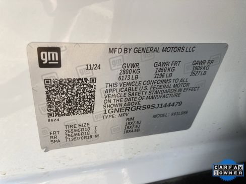 Used 2025 Chevrolet Traverse LT image 45