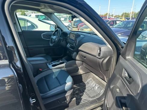 Used 2023 Ford Bronco Sport Outer Banks w/ Tech Package AWD/4WD image 19