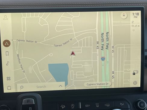 New 2026 Land Rover Defender 110 V8 image 25