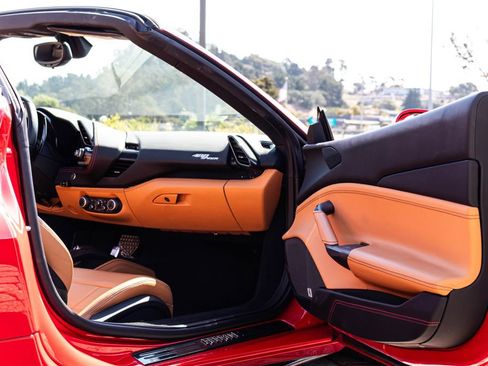 Certified 2018 Ferrari 488 Spider RWD image 45
