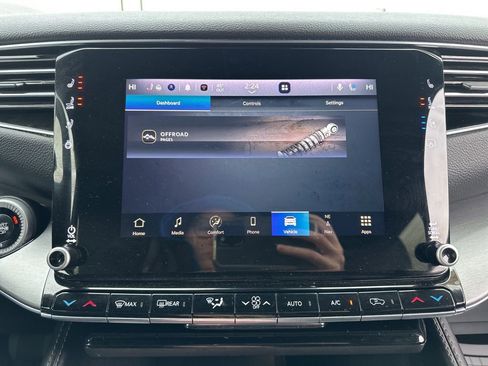 Used 2024 Jeep Wagoneer Series II AWD/4WD image 44