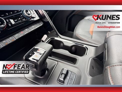 Used 2023 GMC Sierra 1500 AT4 w/ Technology Package image 29