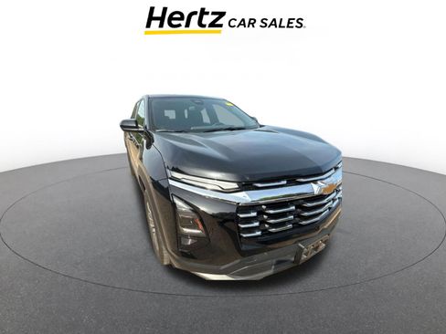 Used 2025 Chevrolet Equinox LT image 1