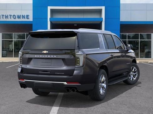 New 2026 Chevrolet Suburban Premier AWD/4WD image 4