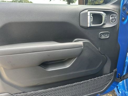 New 2025 Jeep Wrangler Sport S image 10