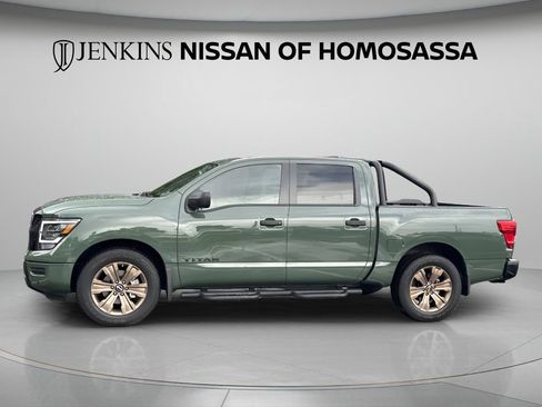 Certified 2024 Nissan Titan SV w/ SV Bronze Edition Package RWD image 14