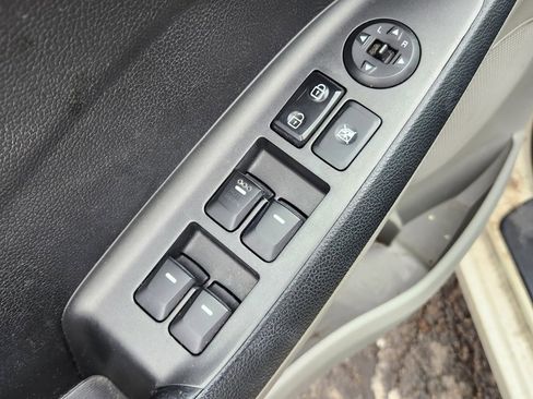 Used 2015 Kia Forte LX image 15