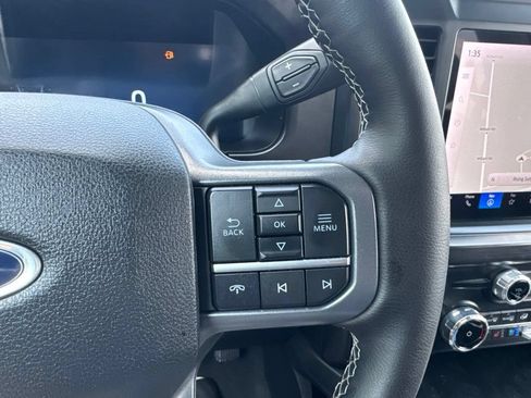 Used 2025 Ford F250 Lariat AWD/4WD image 14