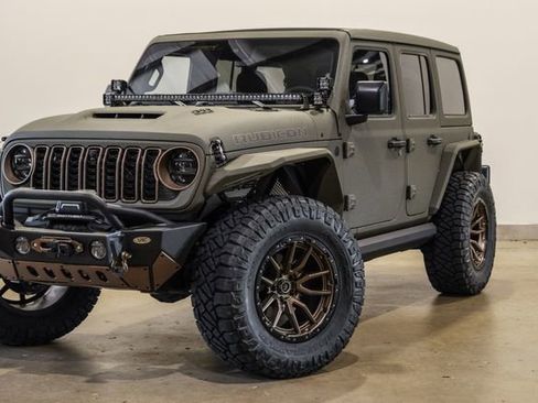 Used 2024 Jeep Wrangler Unlimited Rubicon 392 AWD/4WD image 25