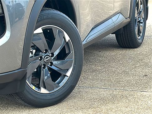 New 2026 Nissan Rogue SV w/ Cold Weather Package image 3