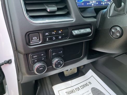 Used 2023 Chevrolet Tahoe High Country image 14