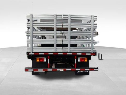 New 2025 Chevrolet Low Cab Forward image 4