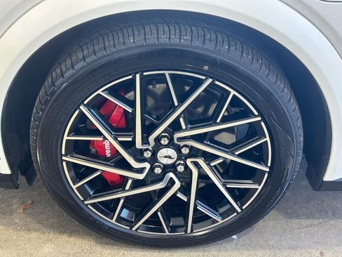 Used 2021 Ford Mustang Mach-E GT w/ GT Performance Edition image 18