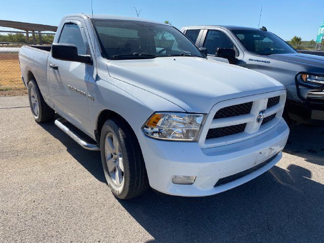 Used 2012 RAM 1500 Express RWD image 2