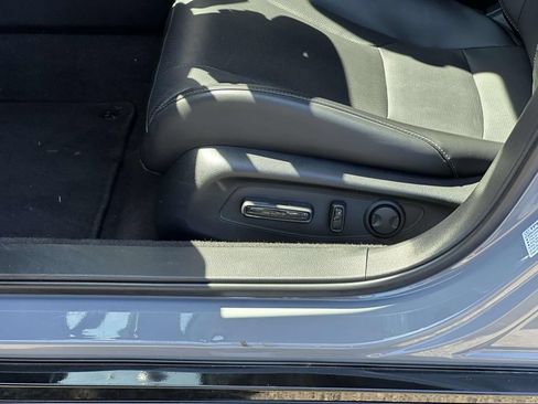 Used 2023 Honda Accord Touring image 16