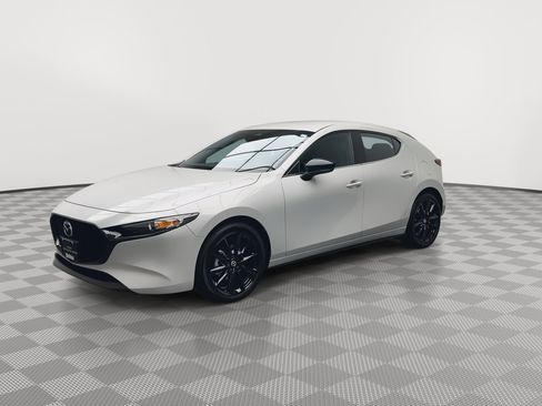 Certified 2025 MAZDA MAZDA3 s Sport image 29