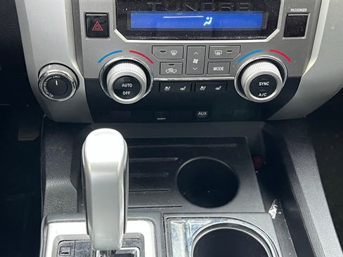 Used 2016 Toyota Tundra Platinum image 33